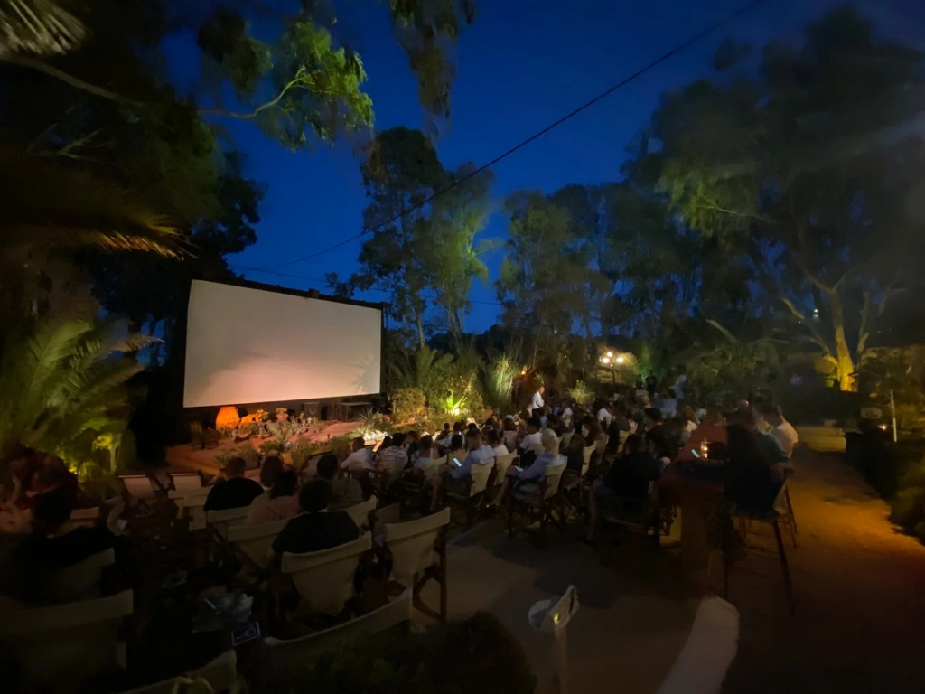 Openluchtbioscoop Santorini